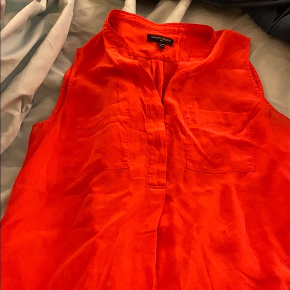 XL Banana Republic coral sleeveless top - Picture 2 of 4